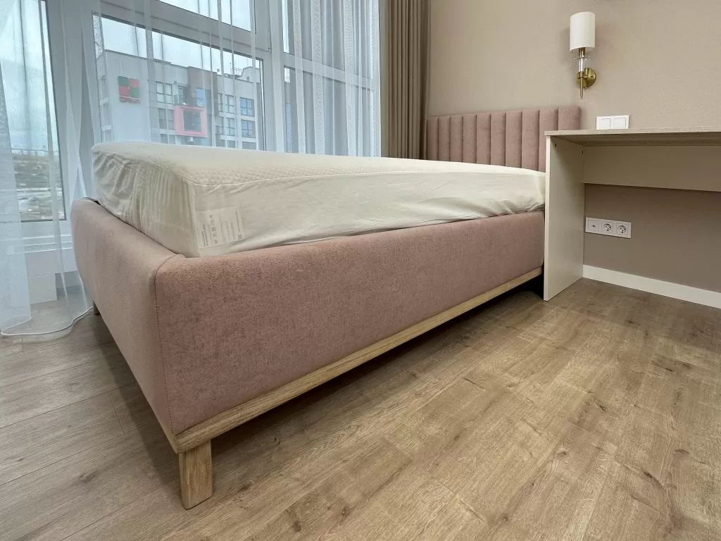 Кровать Ворма