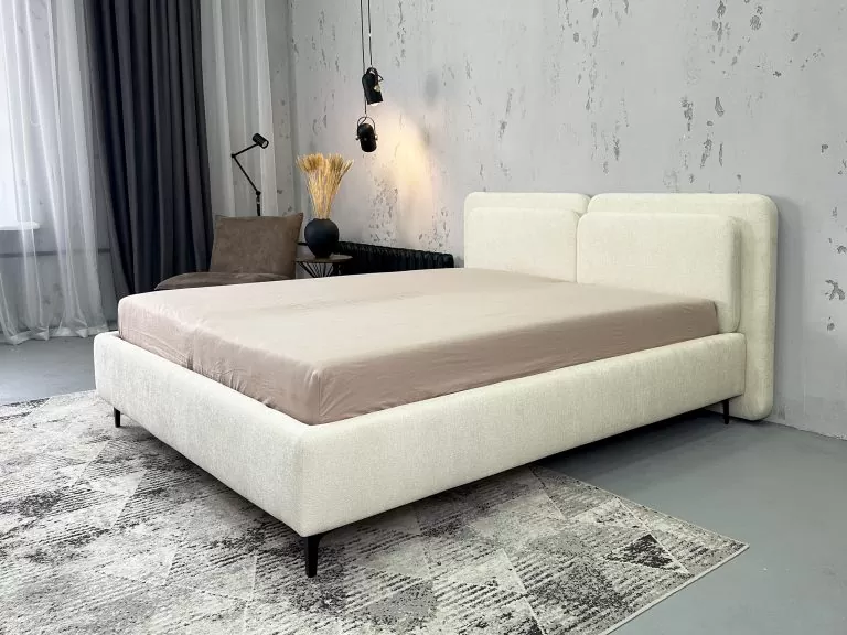 Кровать Гудено бежевая в интерьере - 1